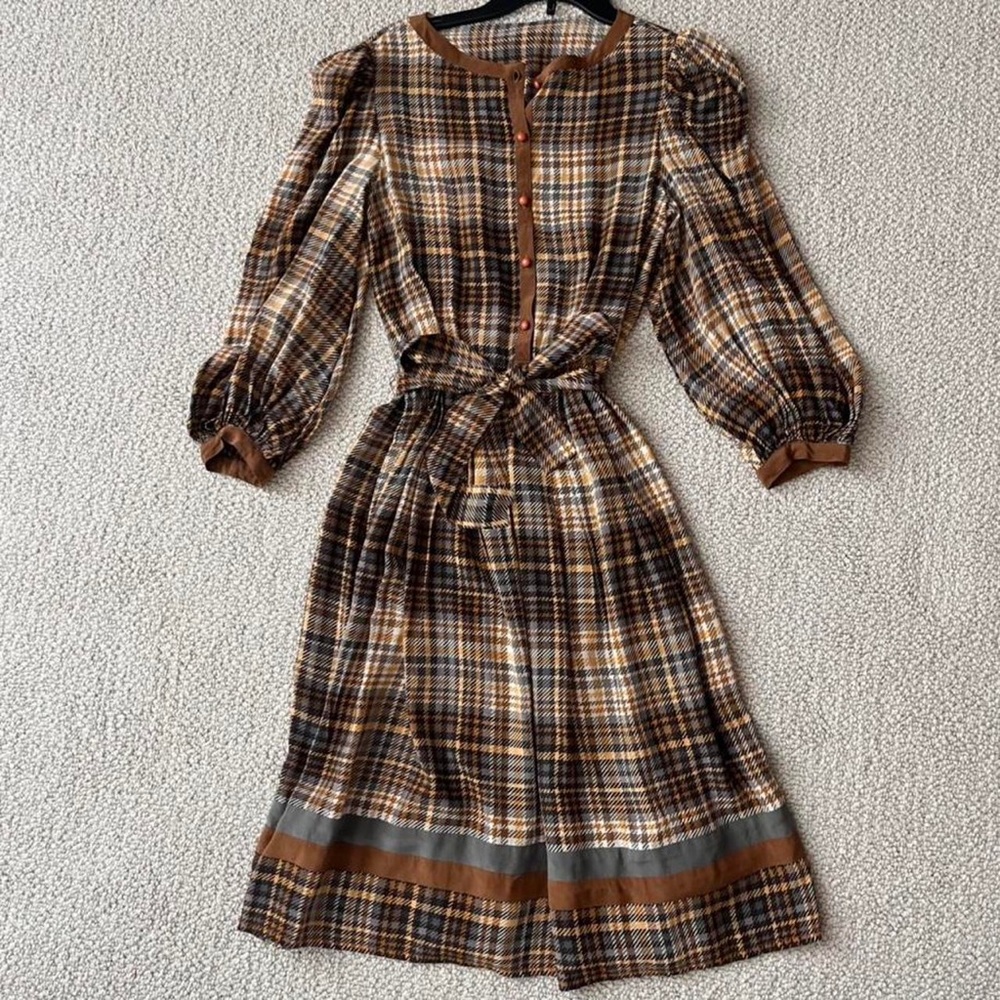 Vintage brown gingham dress